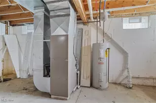 16690 Dayton St, Chagrin Falls, OH 44023 - Photo 27