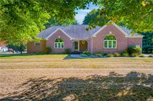 2107 Pearce Cir, Salem, OH 44460 - Photo 37