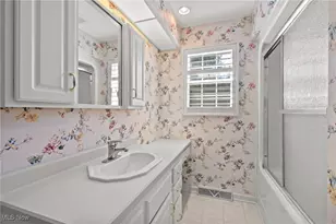 2107 Pearce Cir, Salem, OH 44460 - Photo 33