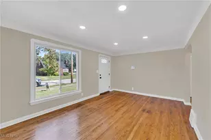 16004 Throckley Ave, Loveland, OH 44128 - Photo 5