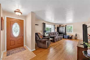 1583 Vermilion Rd, Vermilion, OH 44089 - Photo 3