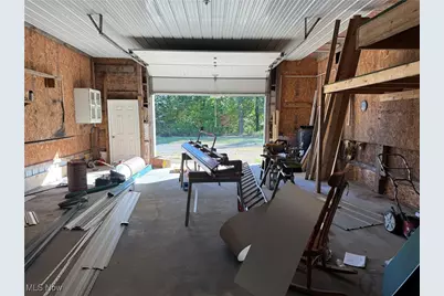 1939 Waterford Road, East Palestine, OH 44413 - Photo 11