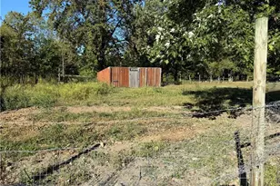 1939 Waterford Rd, East Palestine, OH 44413 - Photo 9