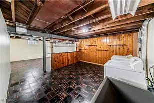 5901 Delora Ave, Loveland, OH 44144 - Photo 19