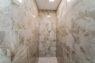 5901 Delora Ave, Loveland, OH 44144 - Photo 23