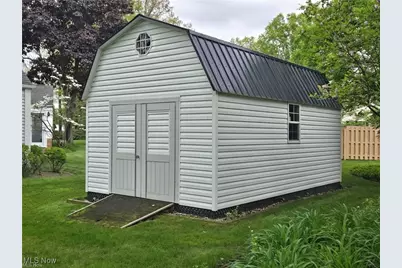 2410 Tanglewood Drive NE, Massillon, OH 44646 - Photo 35