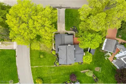 2410 Tanglewood Drive NE, Massillon, OH 44646 - Photo 39