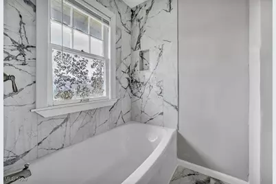 261 E 151st Street, Loveland, OH 44110 - Photo 19