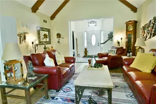 4810 Logan Way, Hubbard, OH 44425 - Photo 15