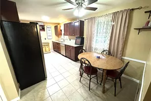 1720 Sequoya Dr, Youngstown, OH 44514 - Photo 13