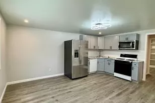 1615 E 47th St, Loveland, OH 44103 - Photo 21