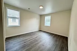 1615 E 47th St, Loveland, OH 44103 - Photo 11