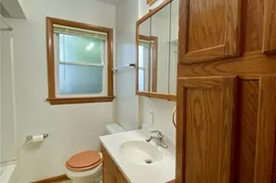 1881 17th St SW, Akron, OH 44314 - Photo 9