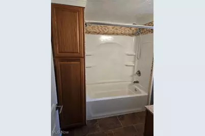 979 Neptune Avenue, Akron, OH 44301 - Photo 21