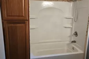 979 Neptune Ave, Akron, OH 44301 - Photo 21