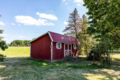 8131 Leffingwell Road, Canfield, OH 44406 - Photo 19