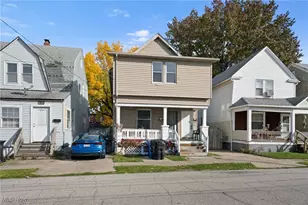 1563 W 102nd St, Loveland, OH 44102 - Photo 3