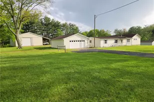 5747 E Clinton St, Albany, OH 45710 - Photo 23