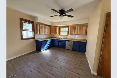 1421 Chestnut Street, Coshocton, OH 43812 - Photo 11