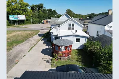 1421 Chestnut Street, Coshocton, OH 43812 - Photo 5