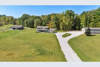 12977 Main Market Road, Garrettsville, OH 44231 - Photo 3