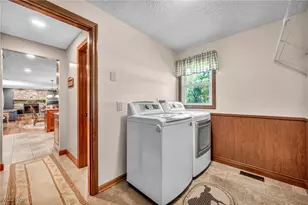 12977 Main Market Rd, Garrettsville, OH 44231 - Photo 13