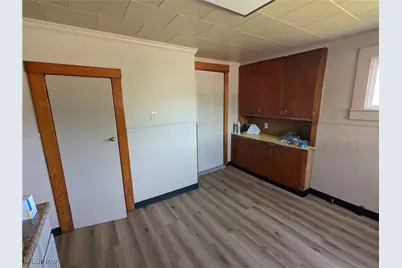 3971 Grandview Avenue, Shadyside, OH 43947 - Photo 9