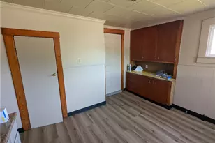 3971 Grandview Ave, Shadyside, OH 43947 - Photo 9