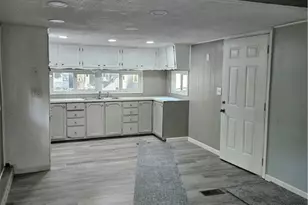 2305 E Waterloo Rd, Akron, OH 44312 - Photo 11