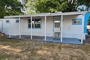 2305 E Waterloo Rd, Akron, OH 44312 - Photo 13