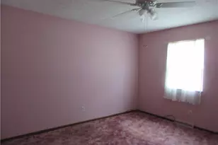 631 W 8th St, Salem, OH 44460 - Photo 7