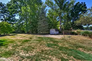 3770 Fairway Dr, Canfield, OH 44406 - Photo 37