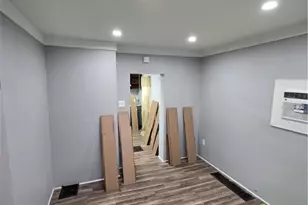 4339 E 72nd St, Loveland, OH 44105 - Photo 9