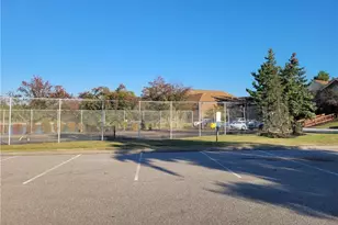 8595 Scenicview Dr, Grandview Heights, OH 44147 - Photo 27