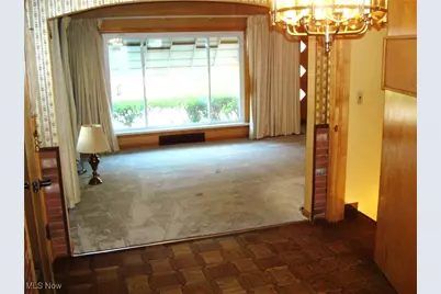 8 Adelford Avenue, Akron, OH 44310 - Photo 9