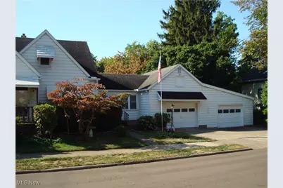 8 Adelford Avenue, Akron, OH 44310 - Photo 3