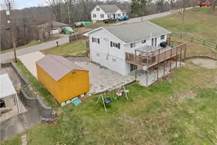 69895 Woods Rd, Bridgeport, OH 43912 - Photo 33