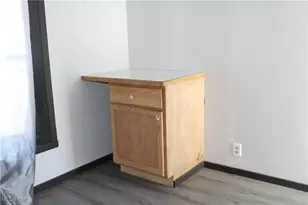 6000 Beth Ave SW, Canton, OH 44706 - Photo 7