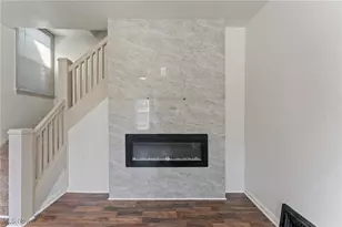 132 Drummond Ave, Hubbard, OH 44425 - Photo 5