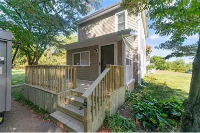 132 Drummond Avenue, Hubbard, OH 44425 - Photo 3