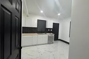 7728 Colgate Ave, Loveland, OH 44102 - Photo 9