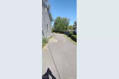 1738 W 21st Street, Lorain, OH 44052 - Photo 27