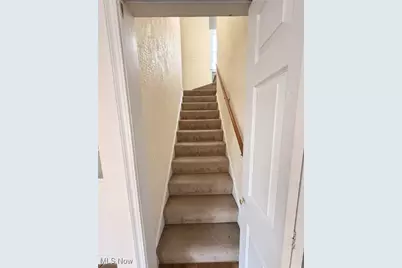 5139 E 114th Street, Garfield Heights, OH 44125 - Photo 15