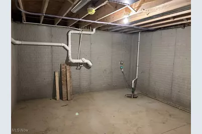 5596 Grove Avenue, Mentor, OH 44060 - Photo 25