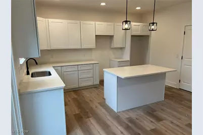 5596 Grove Avenue, Mentor, OH 44060 - Photo 7