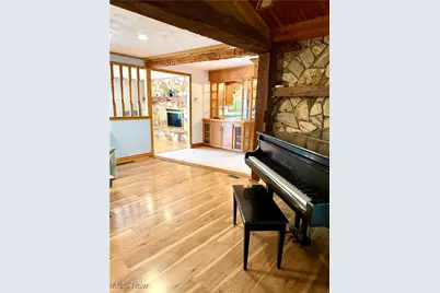 46605 Main Street, Jacobsburg, OH 43933 - Photo 13