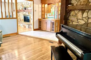 46605 Main St, Jacobsburg, OH 43933 - Photo 13