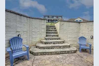 381 N Ridge Heights Drive, Howard, OH 43028 - Photo 5