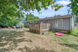 1504 3rd St, Lakemore, OH 44250 - Photo 15