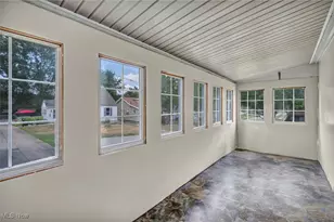 364 Rexford St, Akron, OH 44314 - Photo 33